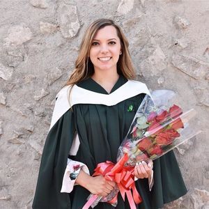 Meet your Posher, Emily